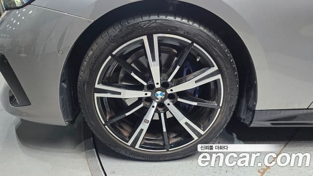 BMW 5 Series 2025 — ფოტო 5/20
