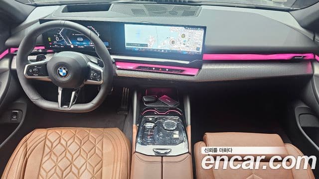 BMW 5 Series 2025 — ფოტო 7/20