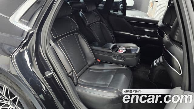 Genesis G90 2022 — Şəkil 11/20