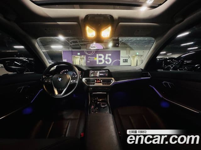 BMW 3 Series 2019 — Şəkil 10/20