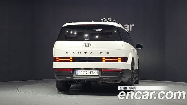 Hyundai Santa Fe 2024 — Photo 21/32