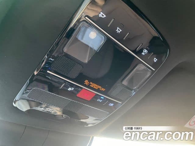 Hyundai Santa Fe 2025 — Şəkil 13/20