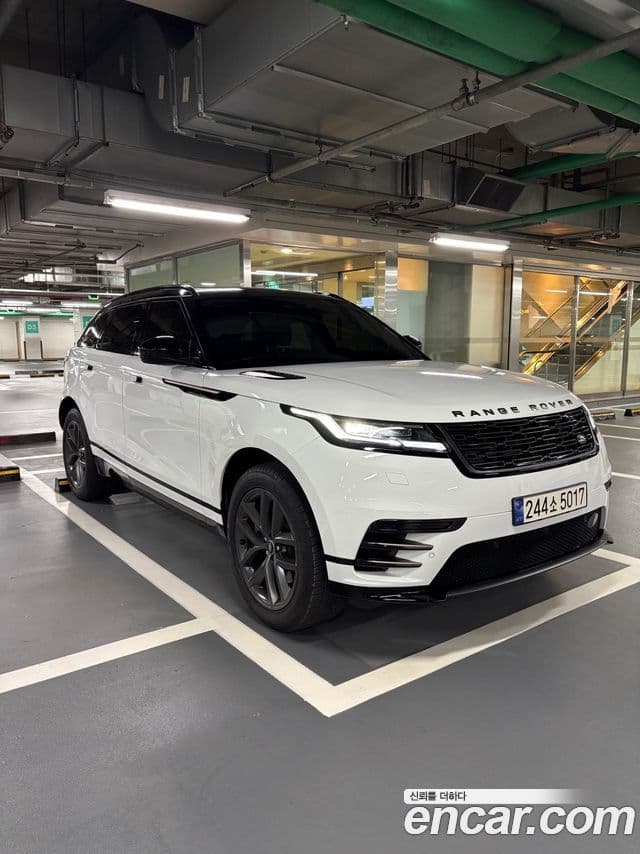 Land Rover Range Rover Velar 2024 — Фото 16/20