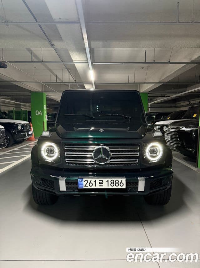 Mercedes-Benz G-Class 2024 — Photo 2/10