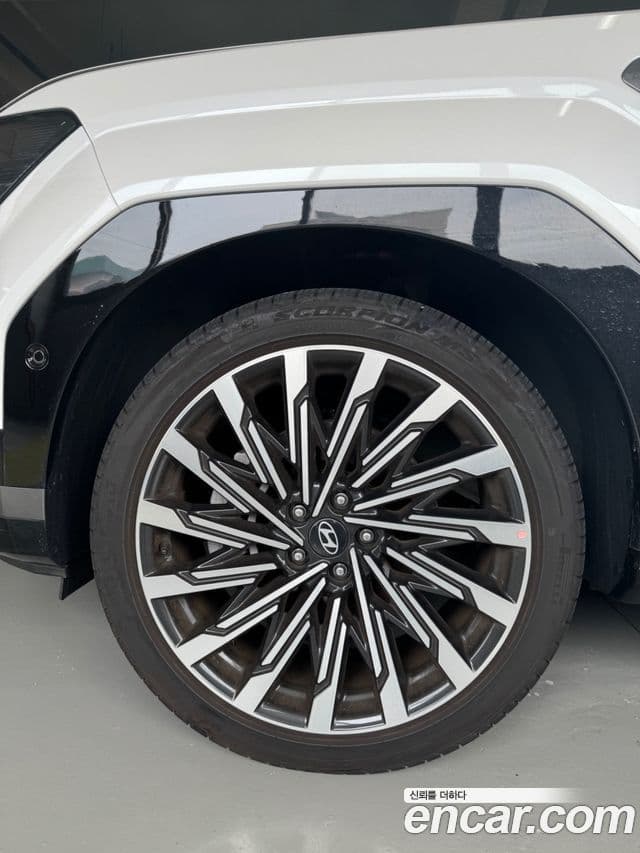Hyundai Santa Fe 2023 — Şəkil 6/14