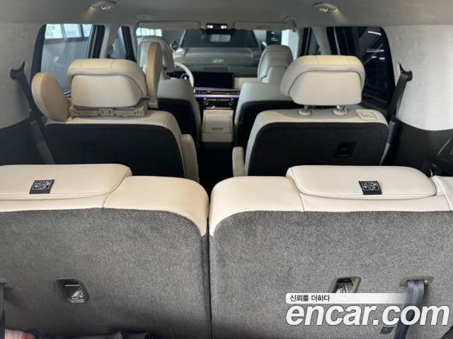 Hyundai Santa Fe 2023 — Şəkil 11/14