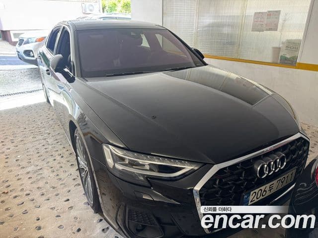 Audi A8 2023 — ფოტო 9/15