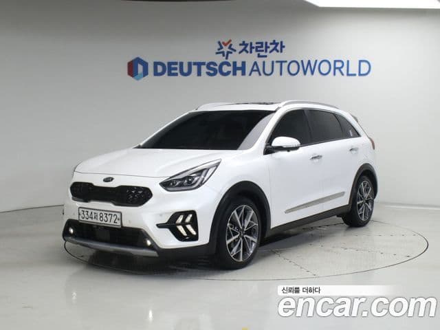 Kia Niro 2019 — ფოტო 1/1