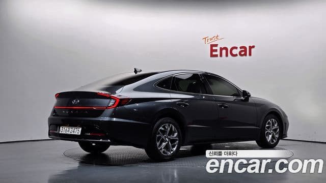 Hyundai Sonata 2022 — фото 1 из 20