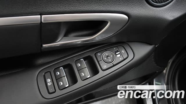 Hyundai Sonata 2022 — фото 18 из 20