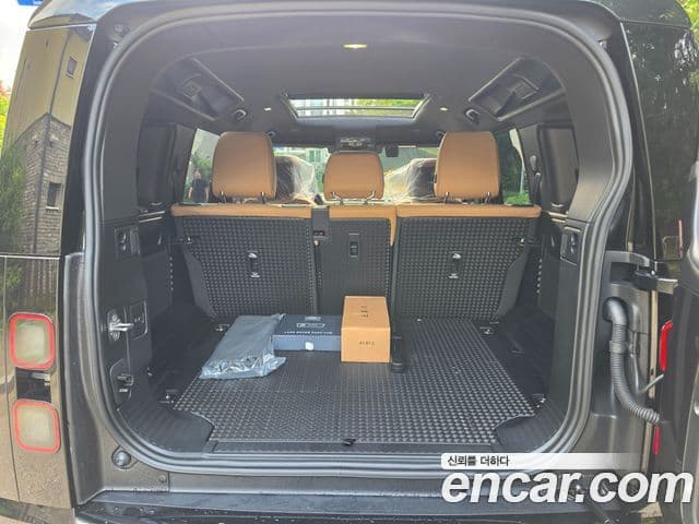 Land Rover Defender 2026 — Şəkil 13/20