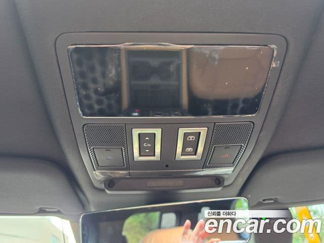 Land Rover Defender 2026 — фото 15 из 20