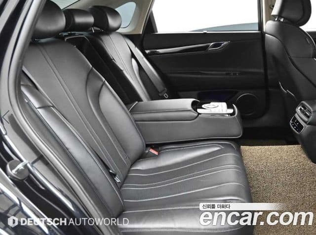 Genesis Electrified G80 2020 — Şəkil 12/20