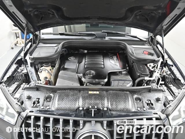 Mercedes-Benz GLE-Class 2020 — ფოტო 5/20