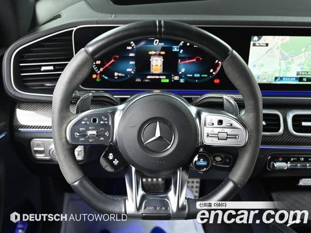 Mercedes-Benz GLE-Class 2020 — ფოტო 13/20