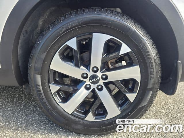 Kia Sorento 2022 — фото 20 из 20