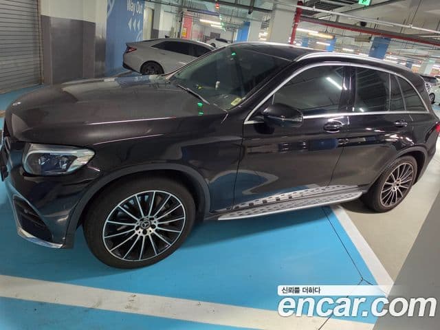 Mercedes-Benz GLC-Class 2019 — Фото 1/8