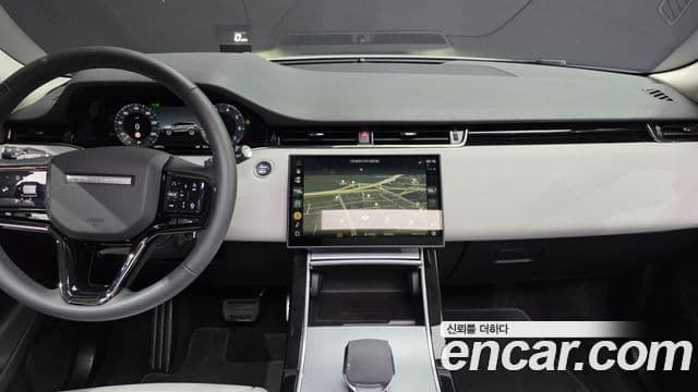 Land Rover Range Rover Evoque 2024 — Photo 14/20