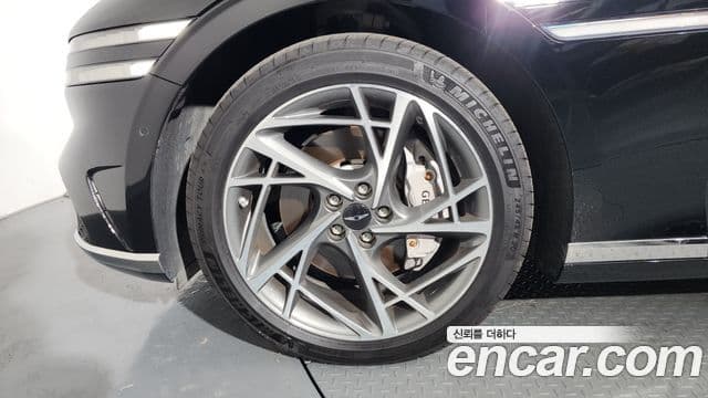Genesis G90 2022 — Şəkil 5/20