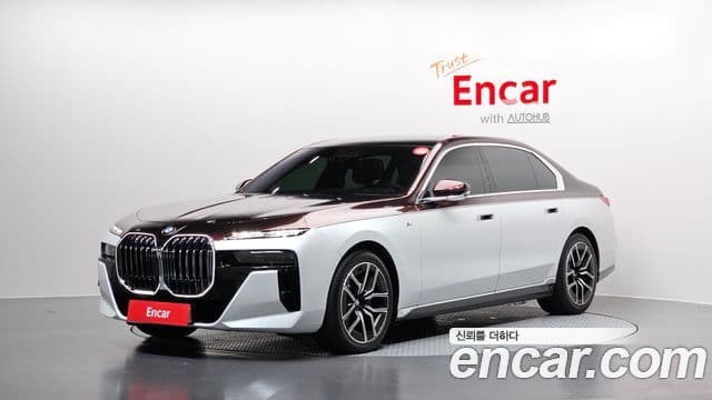BMW 7 Series 2025 — ფოტო 1/20