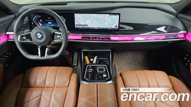 BMW 7 Series 2025 — ფოტო 7/20