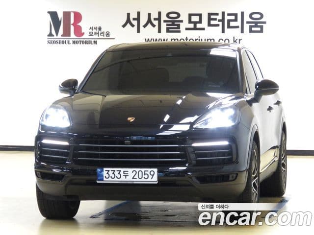 Porsche Cayenne 2019 — ფოტო 5/19