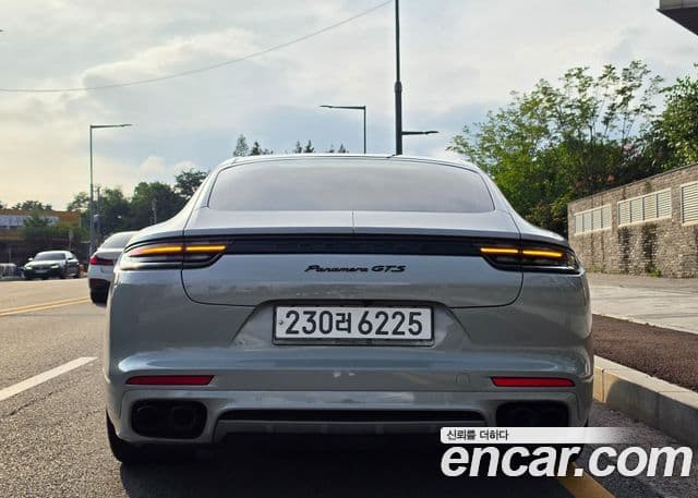 Porsche Panamera 2020 — Photo 3/20