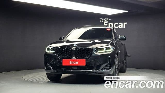 BMW X4 2023 — Фото 3/20