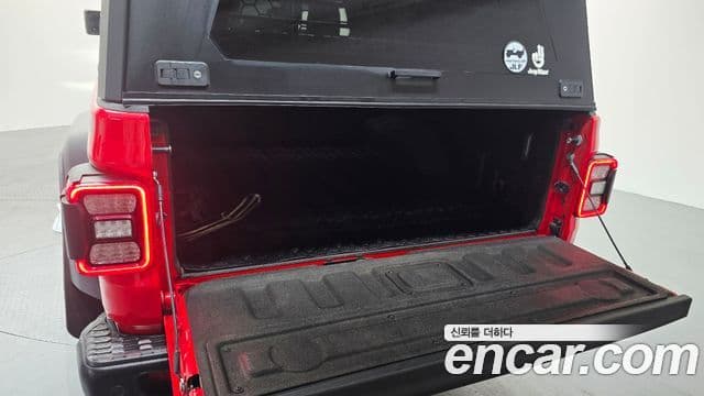 Jeep Gladiator 2021 — Şəkil 15/20