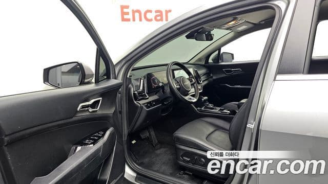 Kia Sportage 2023 — Фото 10/20