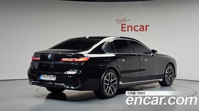 BMW 7 Series 2026 — Şəkil 2/20