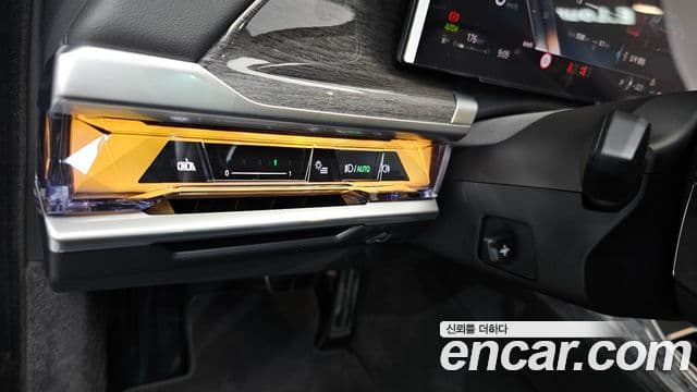 BMW 7 Series 2026 — Photo 28/35