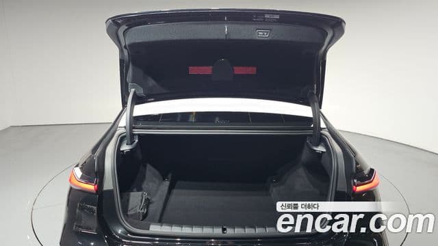 BMW 7 Series 2026 — Photo 13/35