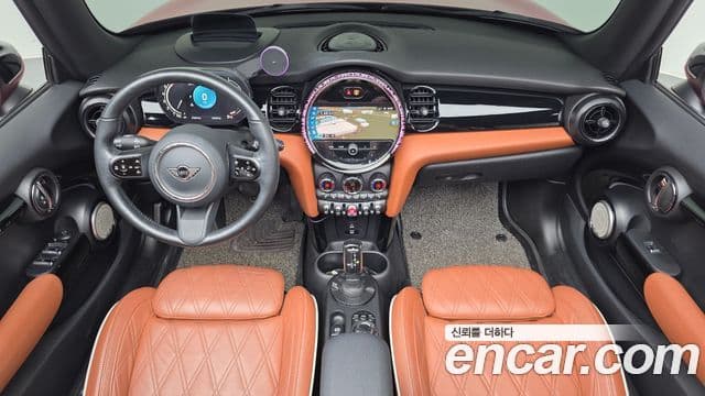 Mini Cooper S Convertible 2021 — Фото 9/20