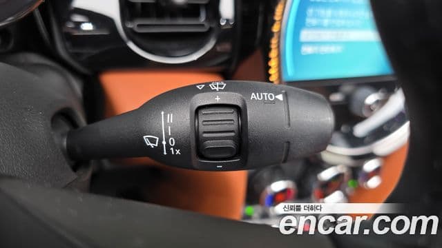 Mini Cooper S Convertible 2021 — Фото 18/20