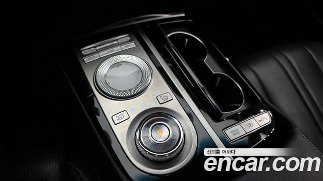 Genesis Electrified G80 2020 — ფოტო 9/20