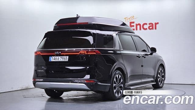 Kia Carnival 2021 — Фото 2/20