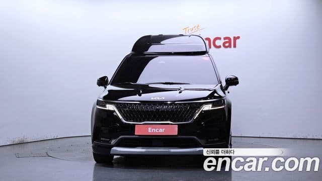 Kia Carnival 2021 — Фото 3/20