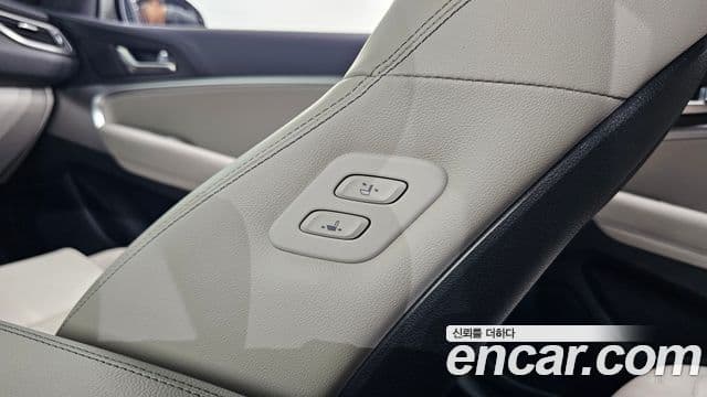 Genesis G70 2021 — Photo 4/30