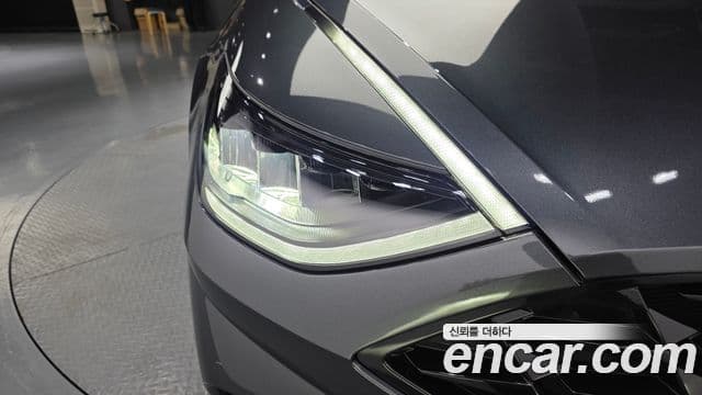 Hyundai Sonata Hybrid 2022 — Şəkil 2/32
