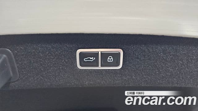 Genesis G90 2022 — Şəkil 9/38