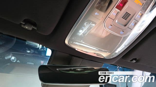 Genesis Electrified G80 2024 — Şəkil 19/20