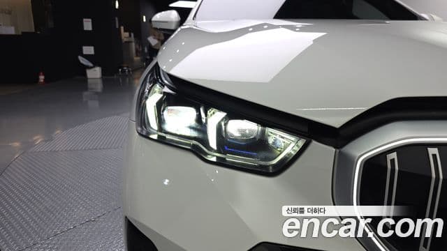BMW 5 Series 2025 — Şəkil 14/34