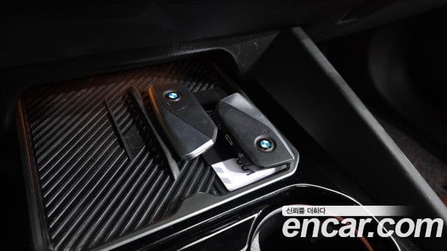BMW 5 Series 2025 — Şəkil 5/34