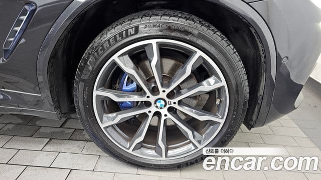 BMW X3 2018 — Photo 9/34