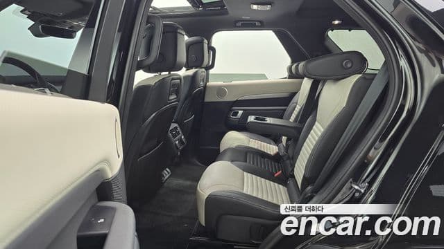 Land Rover Discovery 5 2021 — Фото 10/20