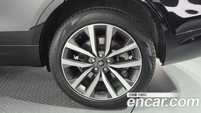 Land Rover Discovery 5 2021 — Şəkil 2/30