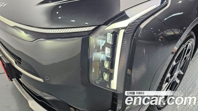 Kia K8 2025 — Photo 2/30