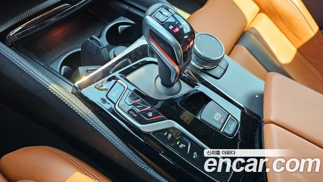 BMW M5 2018 — Şəkil 9/20