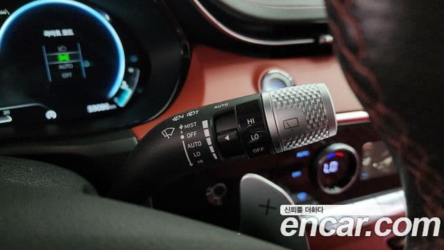 Genesis GV70 2022 — Şəkil 21/36